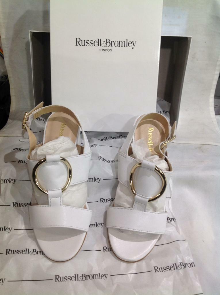 russell and bromley trick